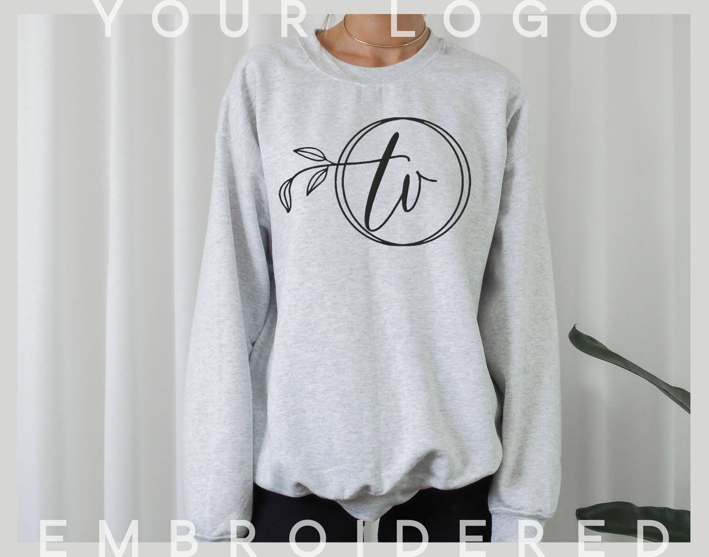 Custom LOGO Sweatshirt *Embroidered // Gildan, One-Sided: Navy / M