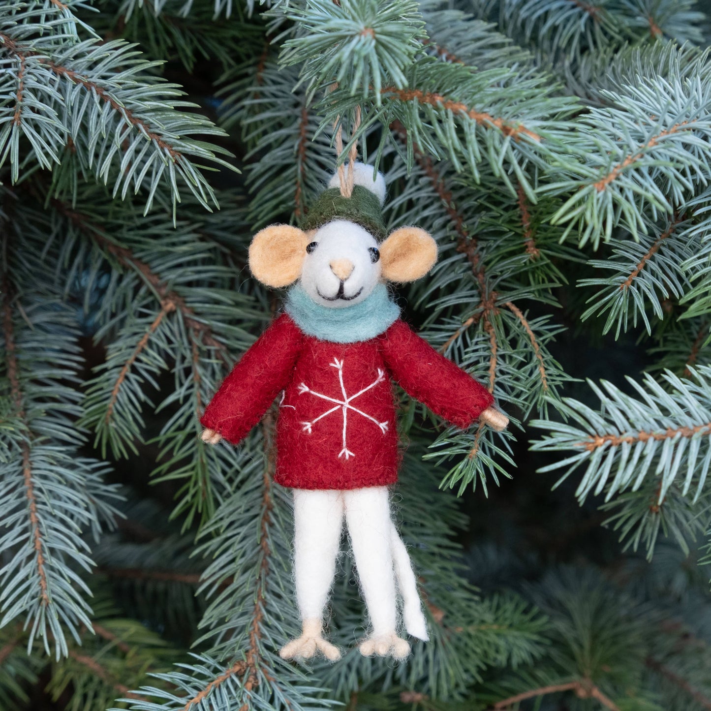 Ornament - Christmas Decor - Mouse Carolers, Assorted