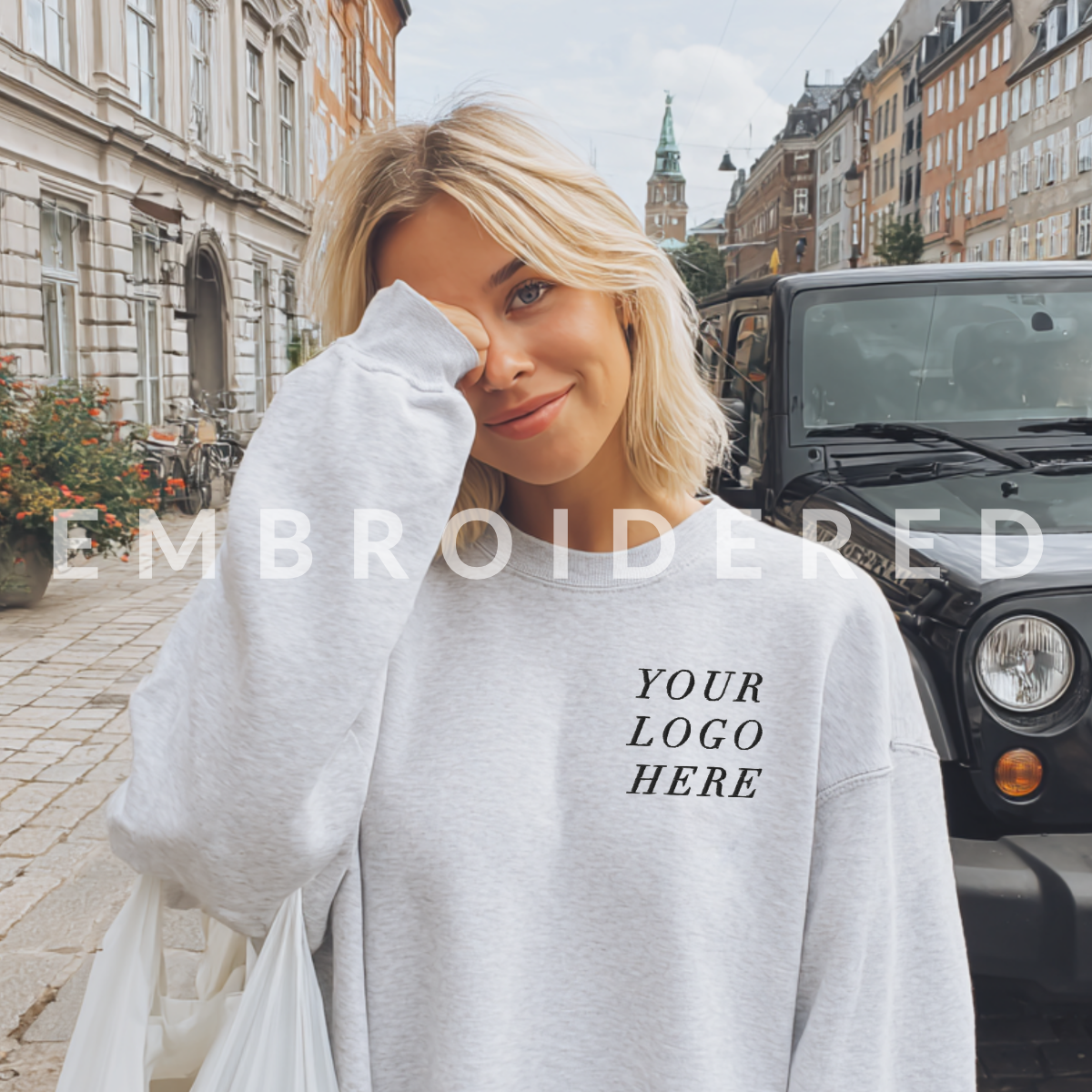 Custom LOGO Sweatshirt *Embroidered // Gildan, One-Sided: Navy / M